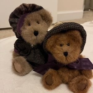 Set of 2 Retired Collectable Boyds Bears